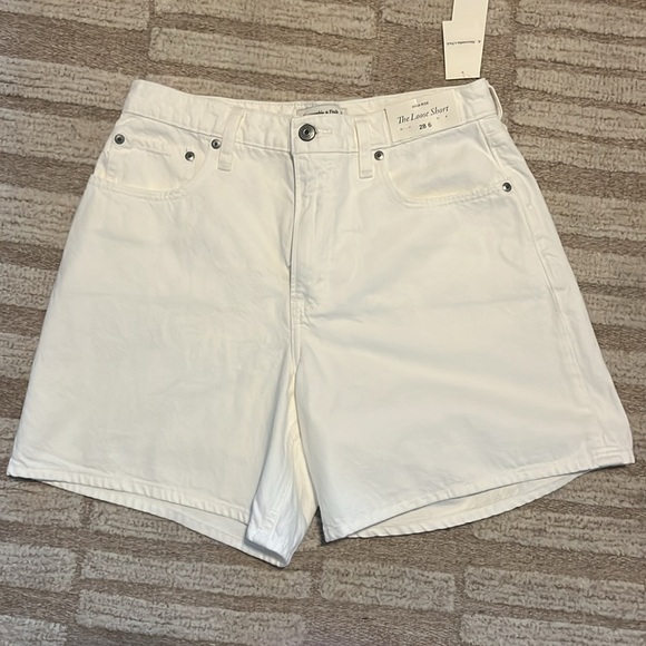 High Rise Loose Short - Picture 5 of 7